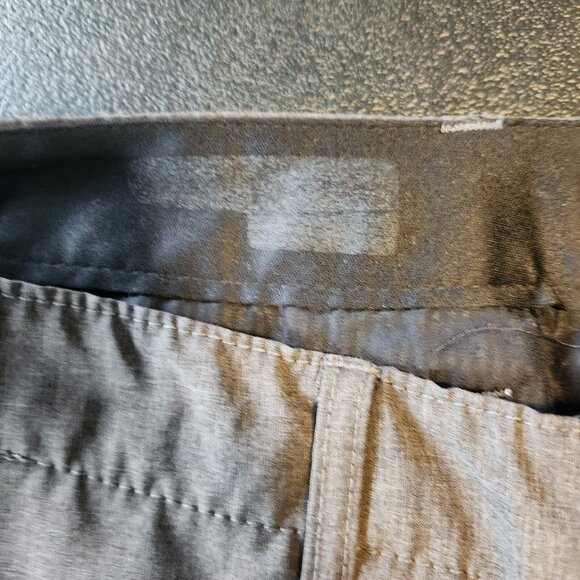 Volcom Shorts True To This Stretch Black Two Tone Faded Size 31 10" Inseam - Picture 7 of 12